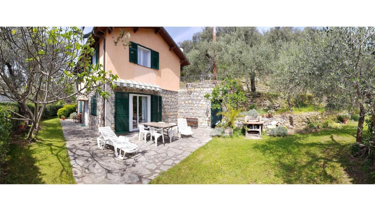 Casa Sylviane Villa Pietrabruna Exterior photo